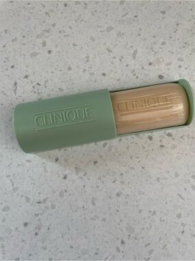 VINTAGE Clinique Mild Facial Soap Bar 1.5 oz With Green Case SEALED